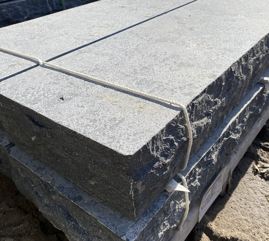[NSI-STE-OOO-06213] Steps Silver Grey / Silver Valley Limestone (6", 3' (36"))