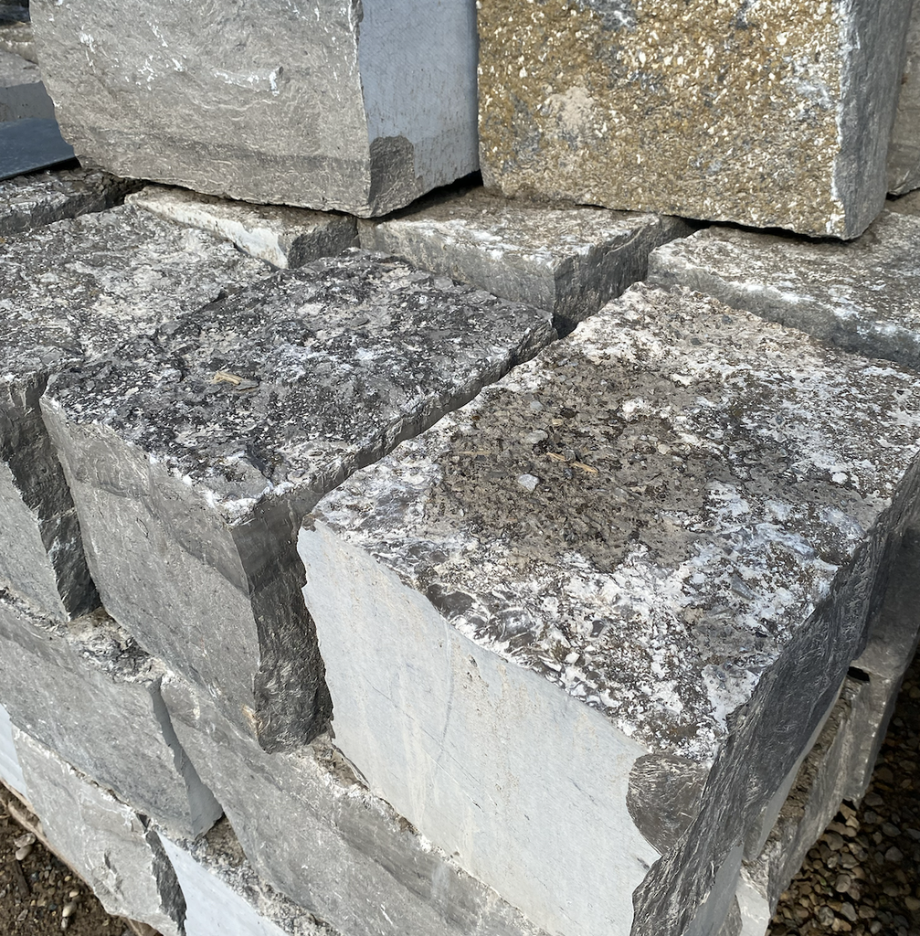 [NSD-WAL-SGO-05373] Curbing Guillotined 8" and 10" Wide Grey (10" x 10")