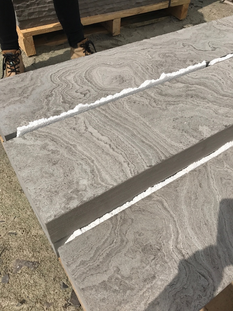 Coping Eramosa Modern Sanded Straight Edge