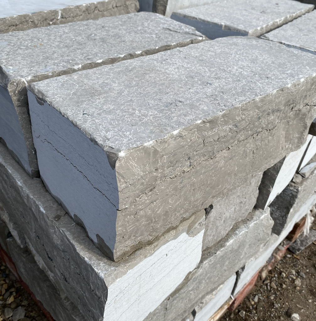 Curbing Sawn & Flamed Top 8" Wide Grey